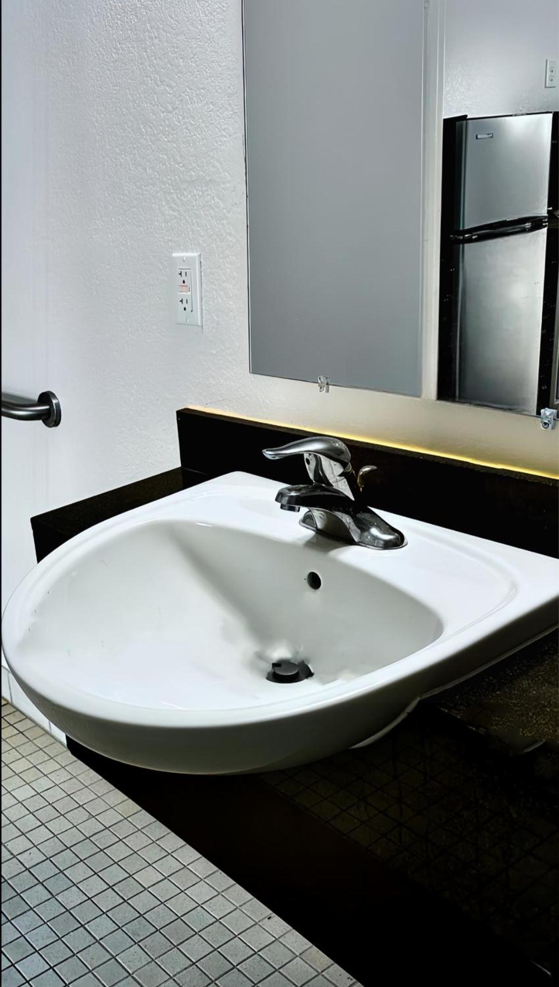 Studio City Suites, A Travelodge By Wyndham Texarkana Exterior foto